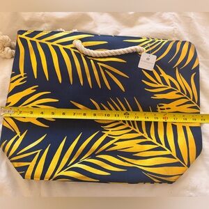 Tropical Leaf Print Tote Bag